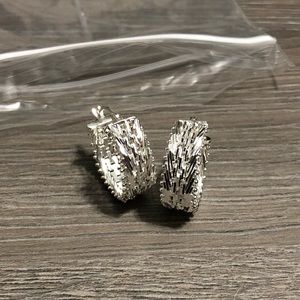 Cute earrings new still in bag